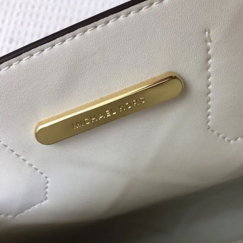 Michael Kors White Tote Handbag 2028 - Image 8