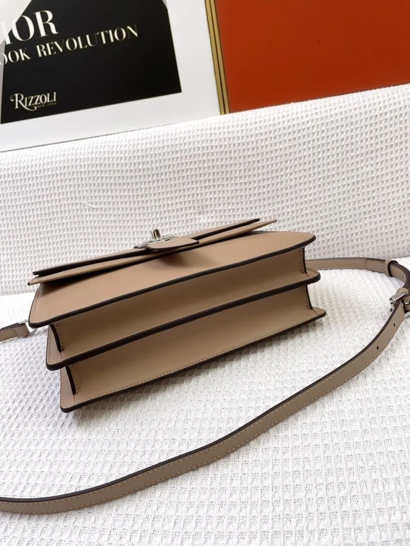 MK Beige Top Handle Crossbody Handbag H21038 25cm - Image 7