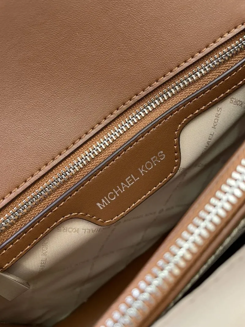 MK Brown Beige Handbag H21038 25cm Crossbody Bag - Image 9