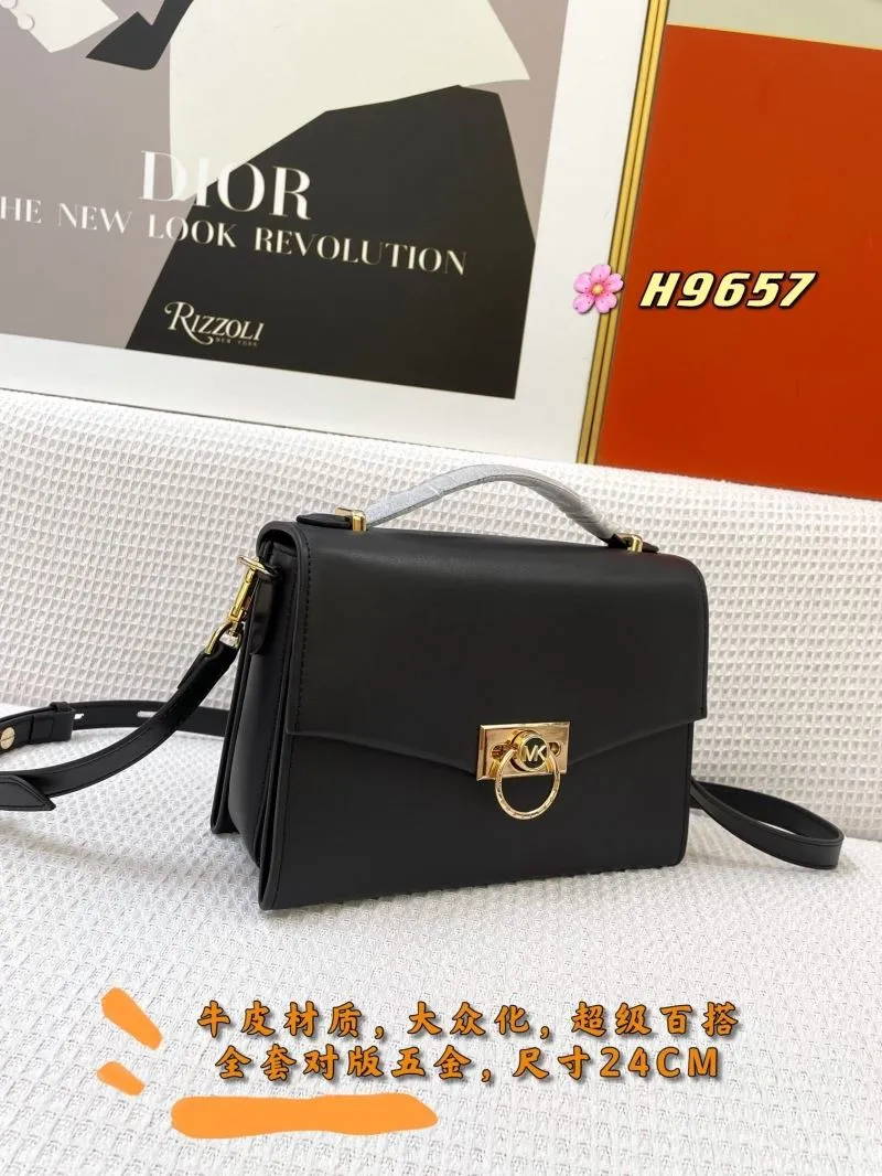 MK Black Leather Crossbody Handbag H9657 Size 24cm - Image 3