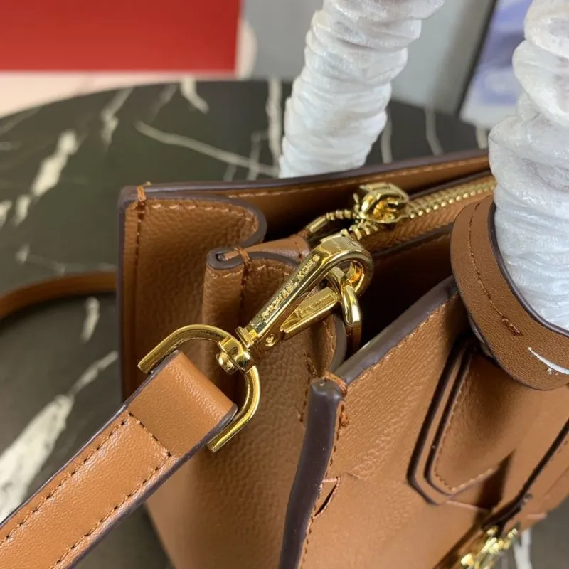 Michael Kors Brown Leather Tote Handbag Size 22x19x11cm 82 - Image 6