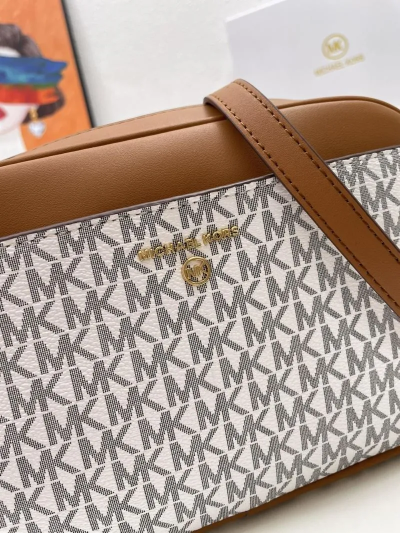 Michael Kors Monogram Crossbody Bag White Brown H09966 24cm - Image 4