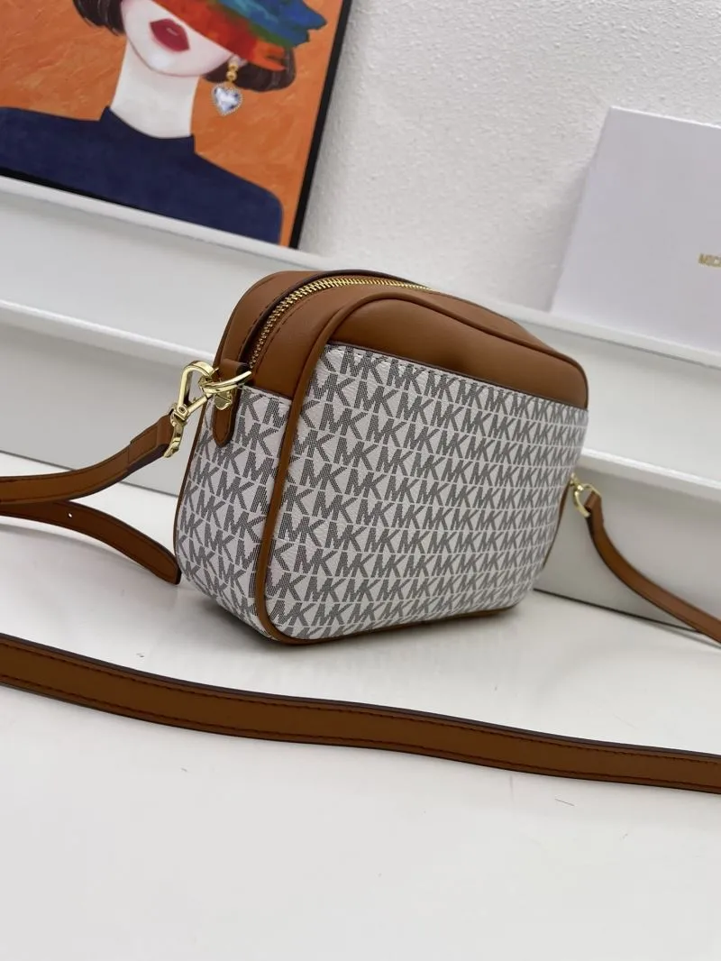 Michael Kors Monogram Crossbody Bag White Brown H09966 24cm - Image 6