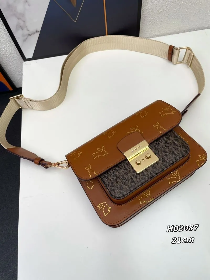 Michael Kors Brown Rabbit Print Crossbody Satchel Bag H02087 21cm - Image 3