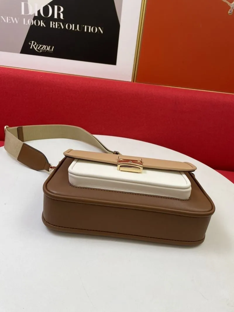 MK H2033 Beige White Brown Leather Crossbody Bag - Image 6