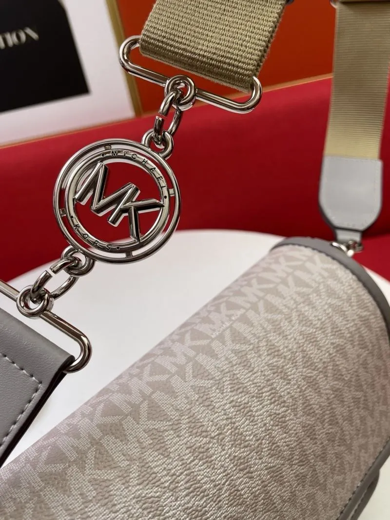 MK H2033 Monogram Crossbody Satchel Bag - Image 4