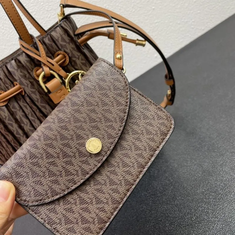 MK Shopping Bags-6 - Image 4