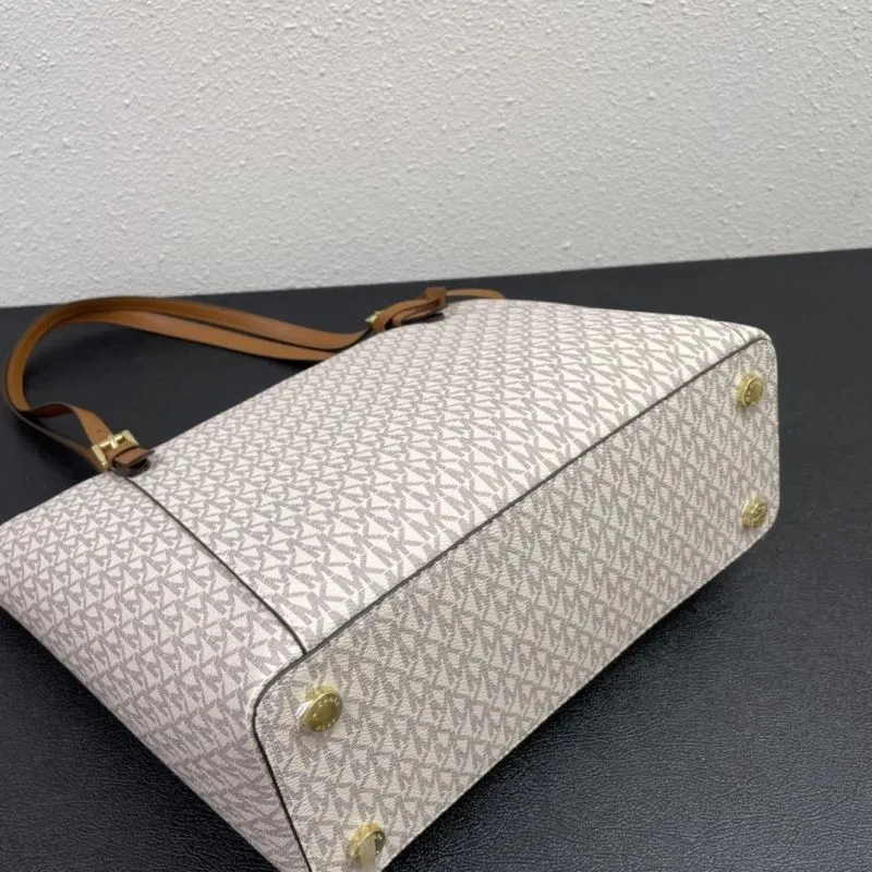 MK Shopping Bags-18 - Image 7