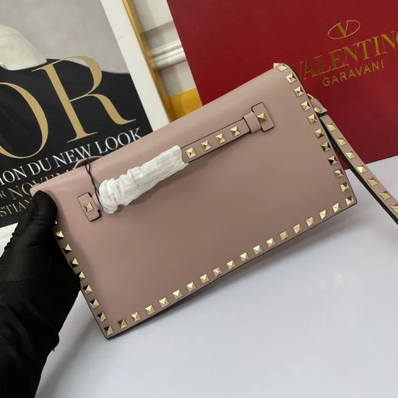 Valentino Pink Rockstud Chain Clutch Bag - Image 3