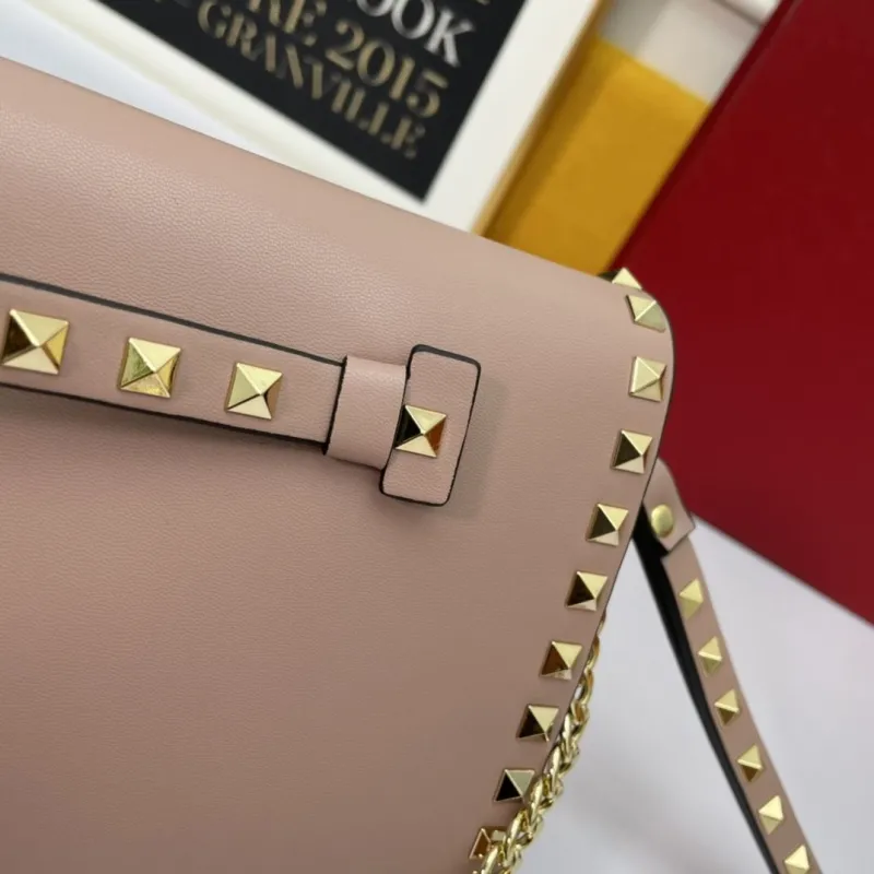Valentino Pink Rockstud Chain Clutch Bag - Image 6