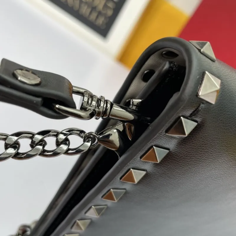 Valentino Black Studded Leather Chain Clutch Bag - Image 6