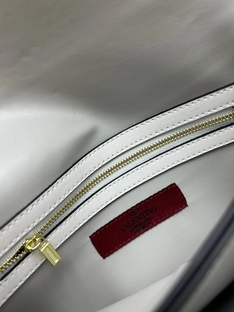 Valentino White Studded Chain Clutch Bag - Image 7
