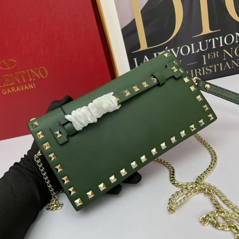 Valentino Garavani Green Leather Chain Clutch Bag - Image 3