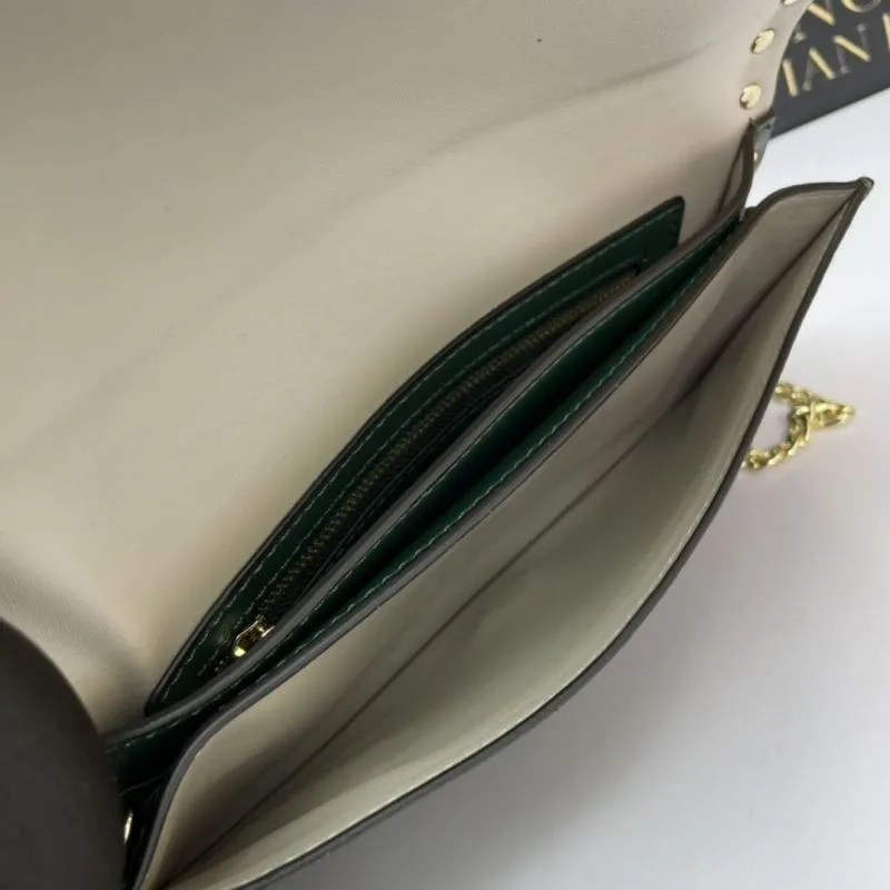 Valentino Garavani Green Leather Chain Clutch Bag - Image 7