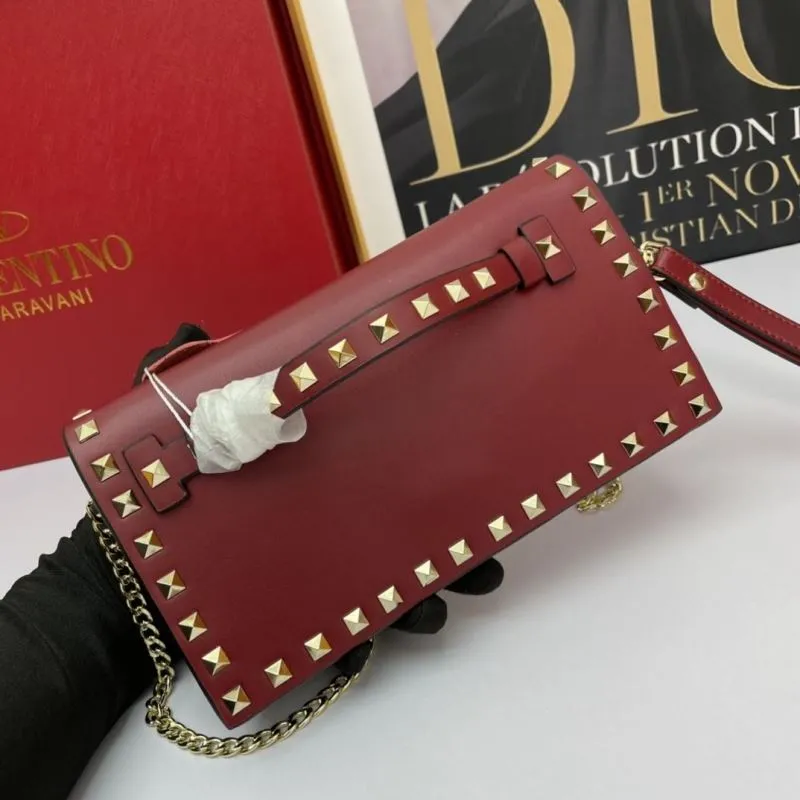 Valentino Red Rockstud Chain Clutch Bag - Image 3