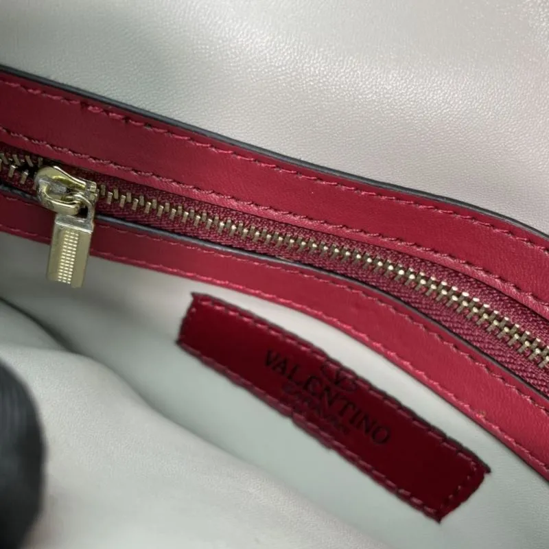 Valentino Red Rockstud Chain Clutch Bag - Image 8