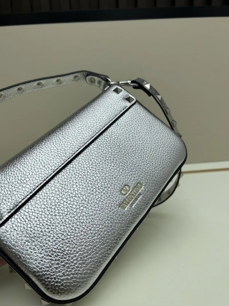 Valentino Silver Leather Crossbody Handbag - Image 3