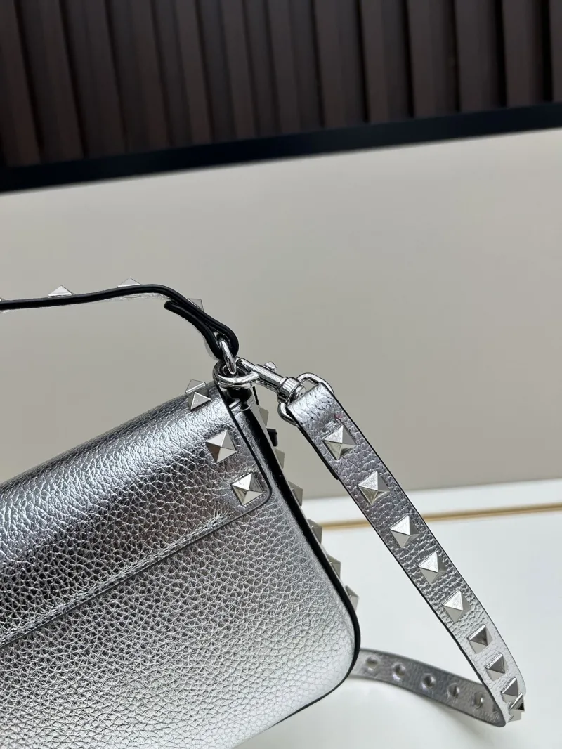 Valentino Silver Leather Crossbody Handbag - Image 4