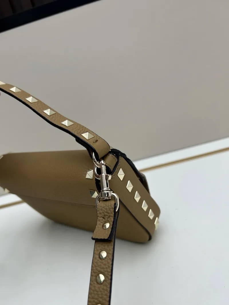 Valentino Tan Leather Crossbody Bag 0139 - Image 3
