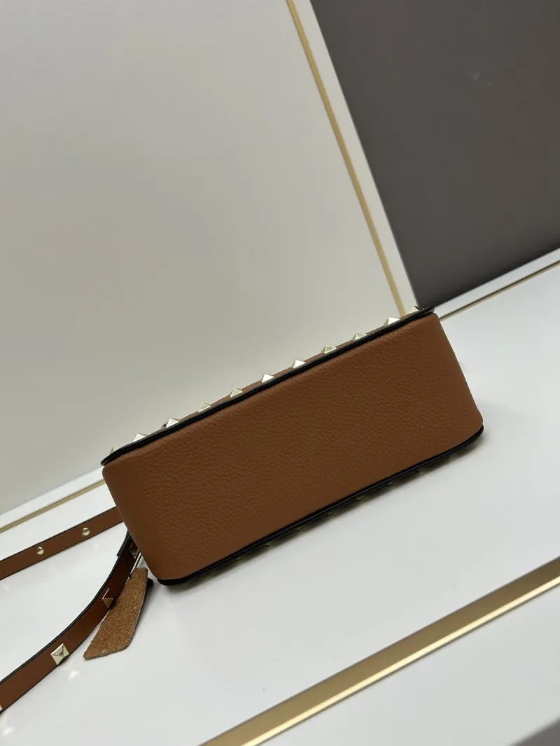 Valentino Brown Studded Leather Shoulder Bag - Image 5