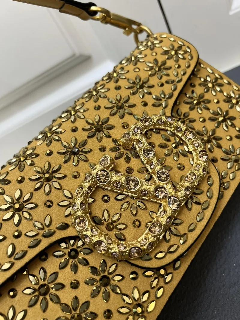 Valentino Yellow Studded Shoulder Bag 1V9919 Size 27cm - Image 4