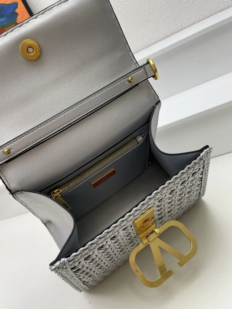Valentino Silver Woven Handbag Model 9861 22cm - Image 8
