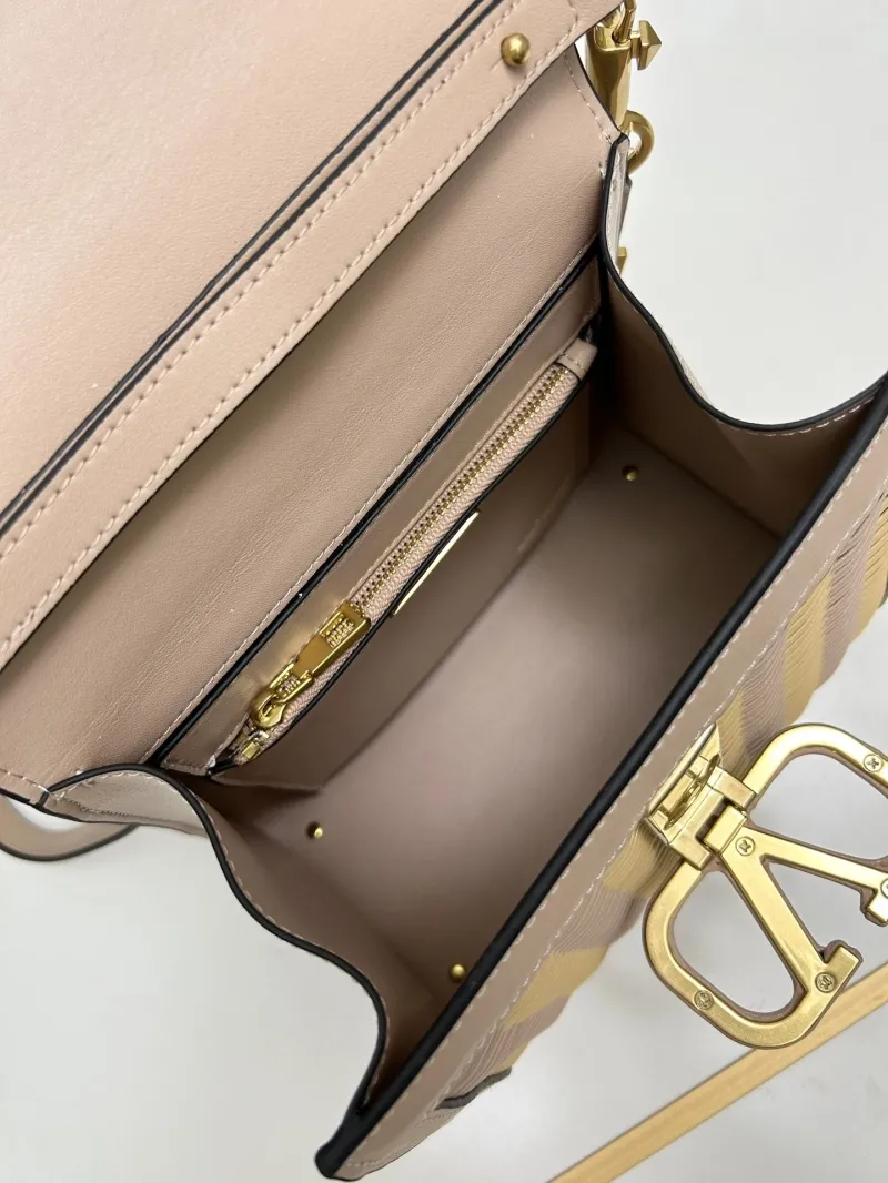 Valentino Handle Bags-122 - Image 8