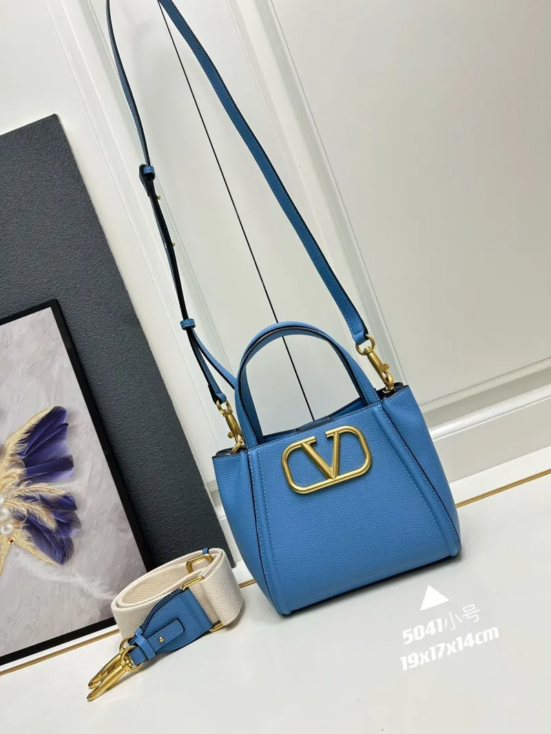 Valentino White Small Leather Crossbody Handbag 5041 - Image 7