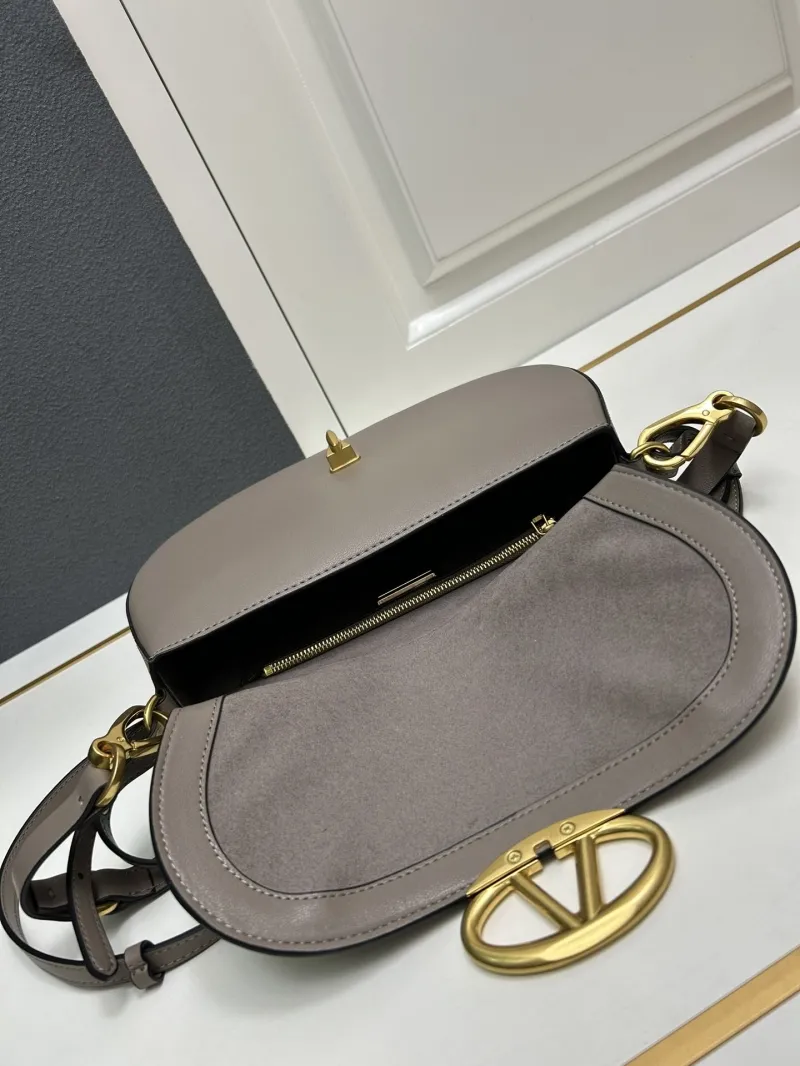 Valentino Gray Leather Shoulder Bag 5031 - Image 8