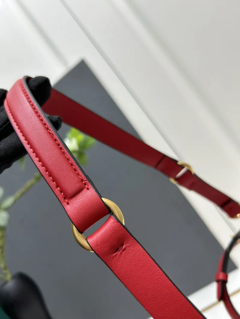 Valentino Red Leather Shoulder Bag Model 5031 - Image 6
