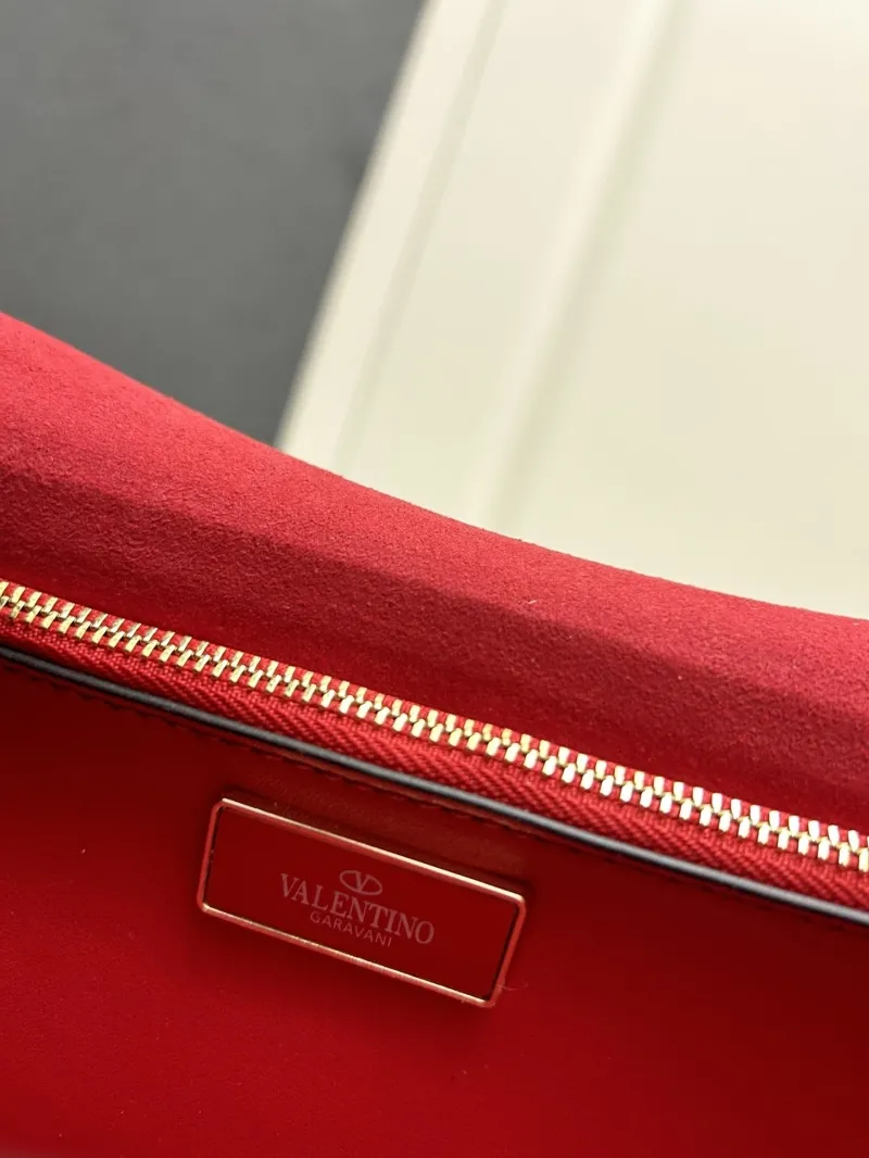 Valentino Red Leather Shoulder Bag Model 5031 - Image 9