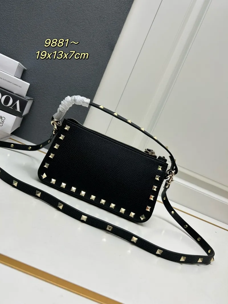 Valentino Black Rockstud Crossbody Handbag 9881 - Image 3