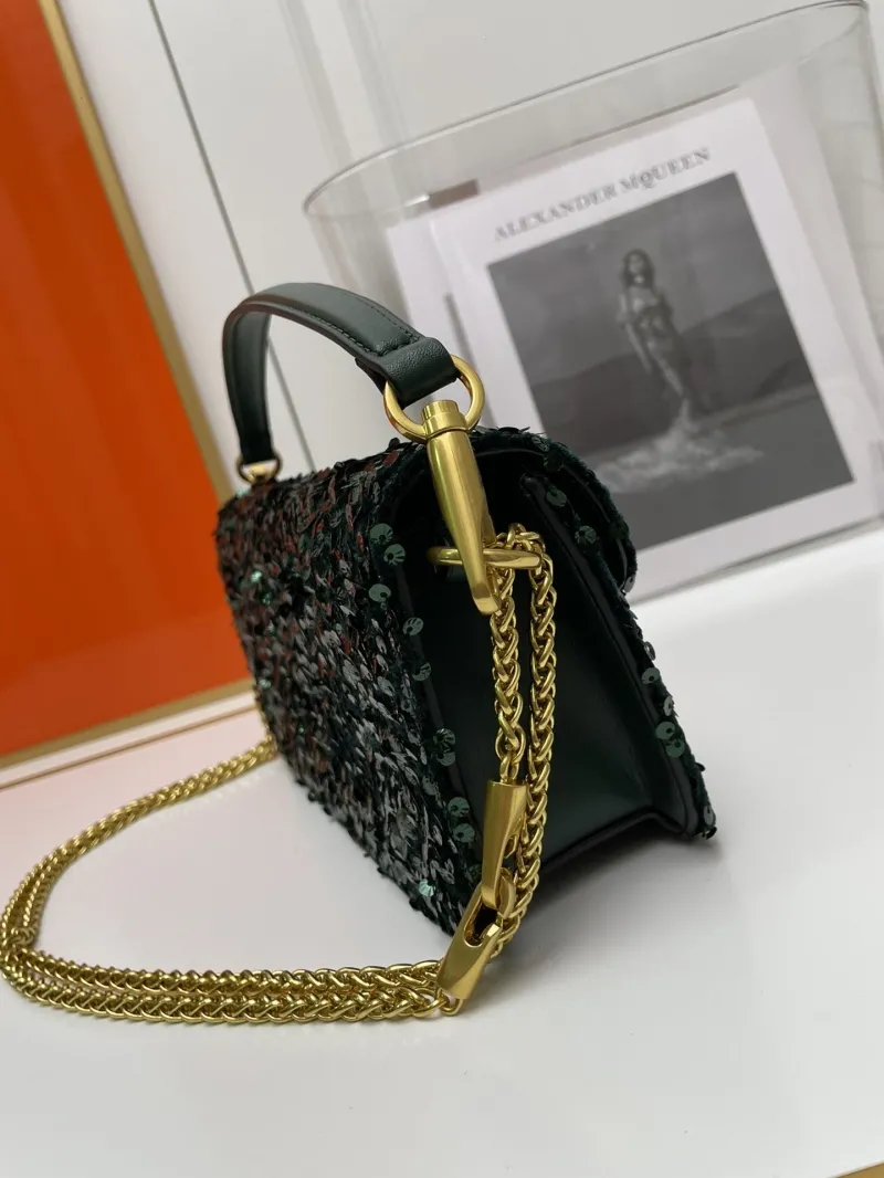 Valentino Dark Green Sequined Chain Shoulder Bag 20cm 27cm - Image 4