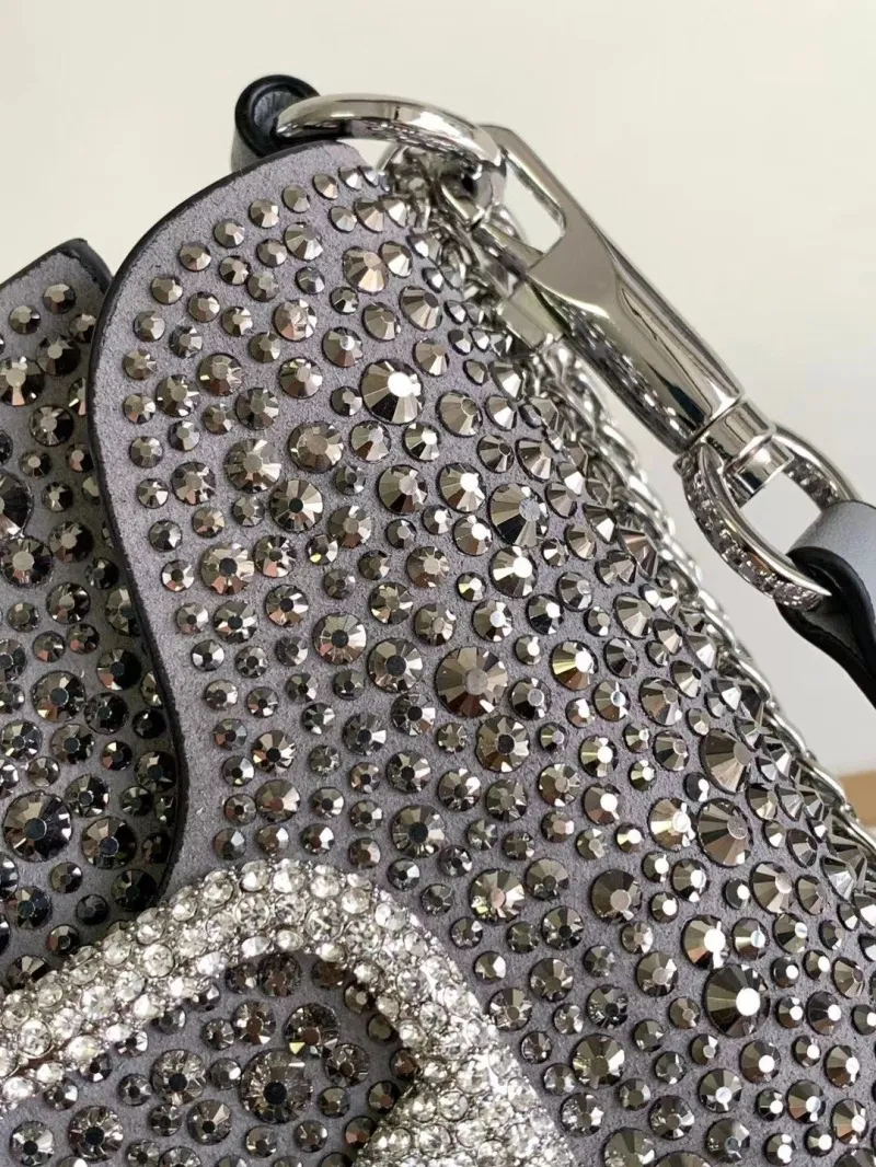 Valentino Gray Crystal Embellished Crossbody Bag 5021 27cm - Image 4