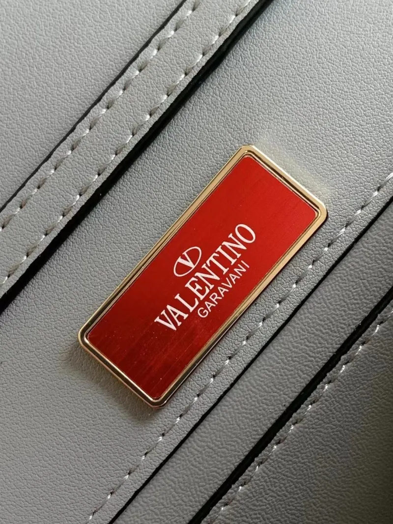 Valentino Gray Crystal Embellished Crossbody Bag 5021 27cm - Image 9