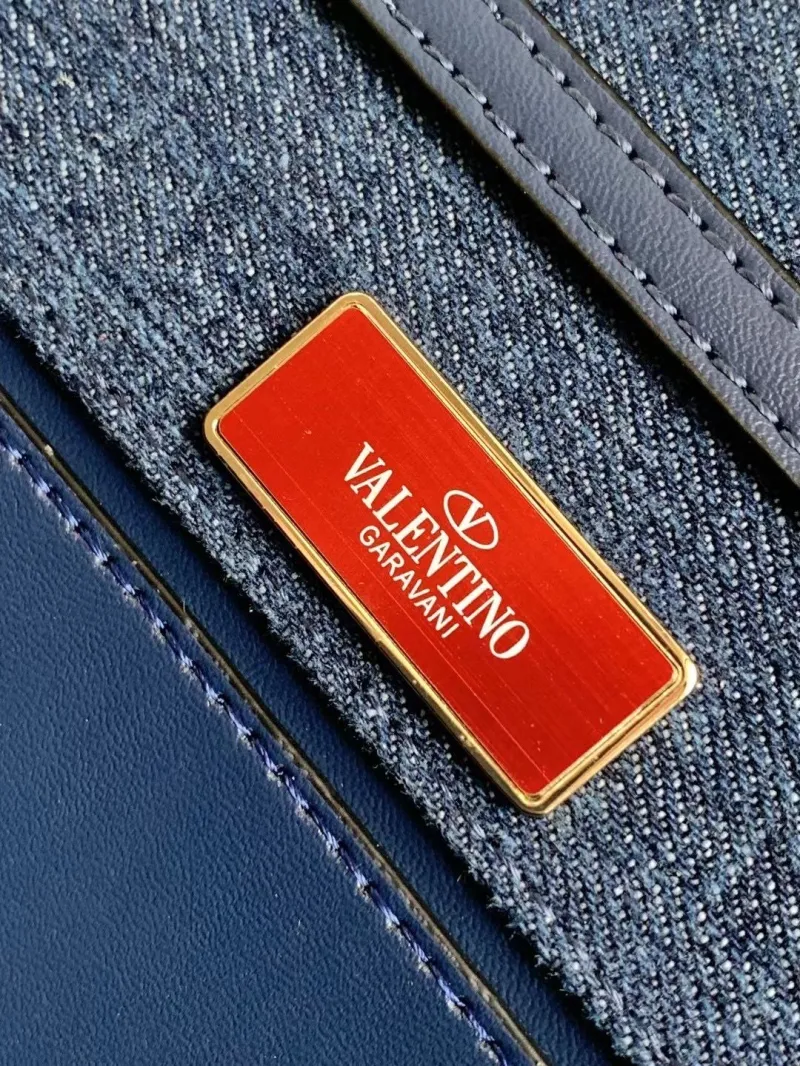 Valentino Blue Rhinestone Handbag Model 5021 - Image 9