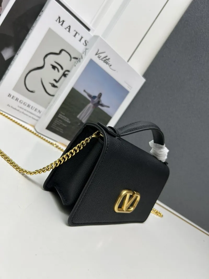 Valentino Black Leather Crossbody Bag 9882 - Image 3