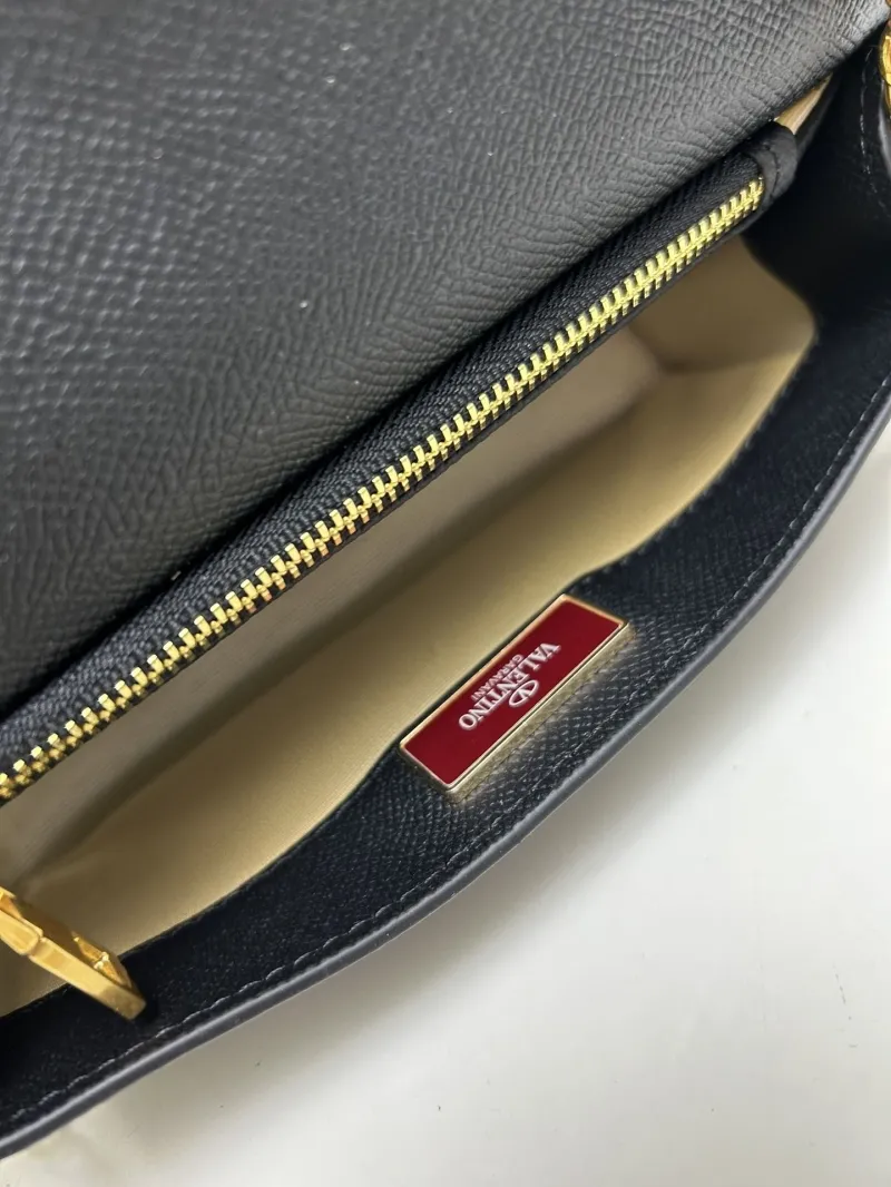 Valentino Black Leather Crossbody Bag 9882 - Image 9
