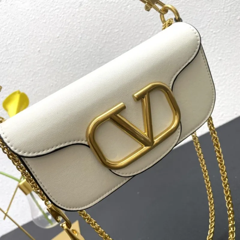 Valentino White Small Chain Handbag 5008-2 - Image 5