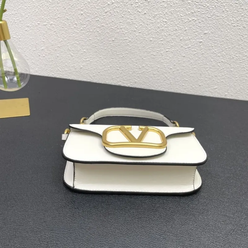 Valentino White Small Chain Handbag 5008-2 - Image 7