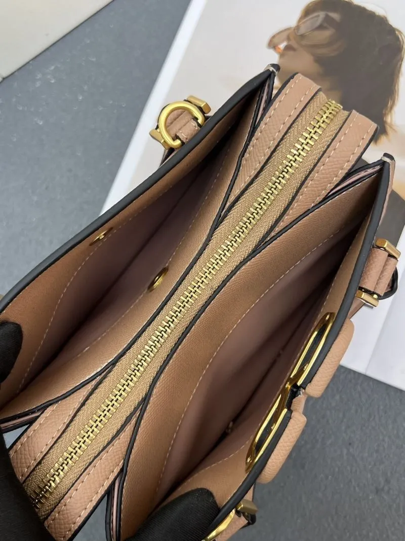 Alternative view of Valentino Handle Bags-515
