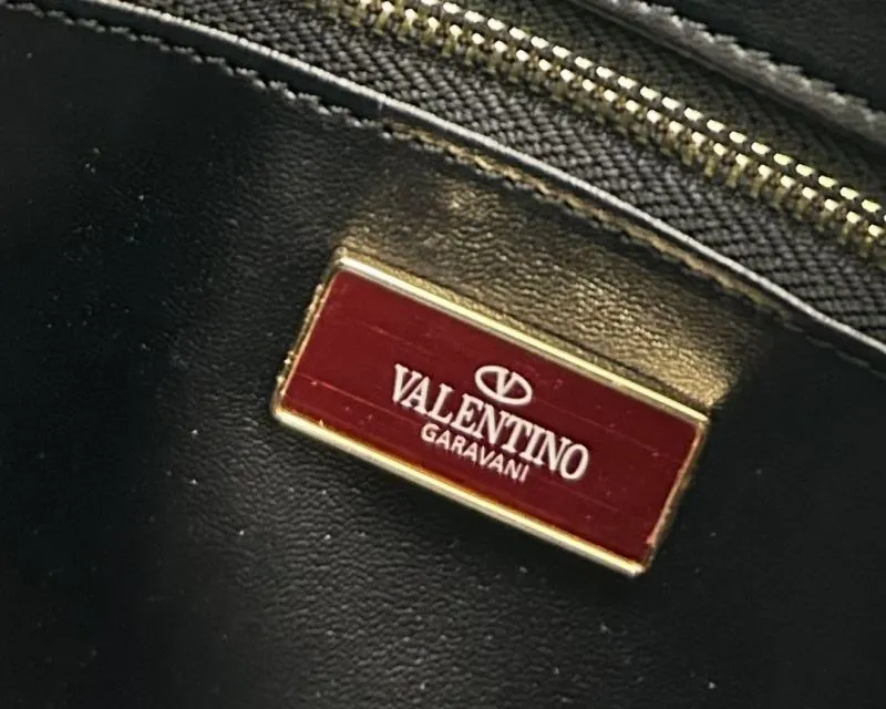 Alternative view of Valentino Handle Bags-556