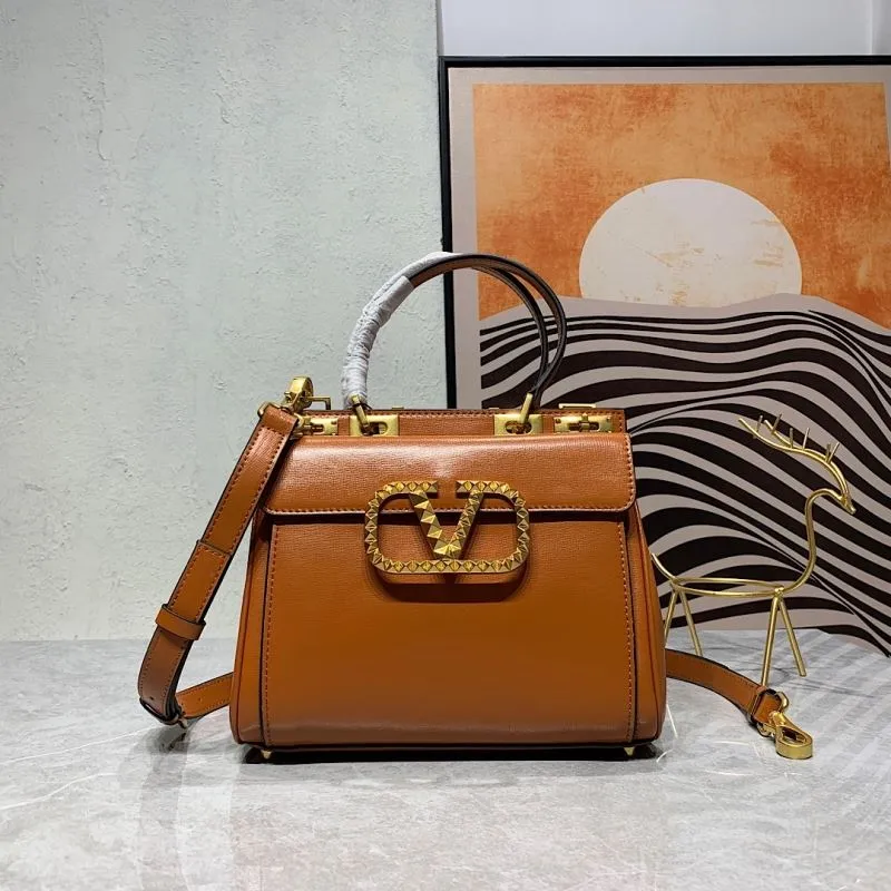 Valentino Brown Leather Handbag 671