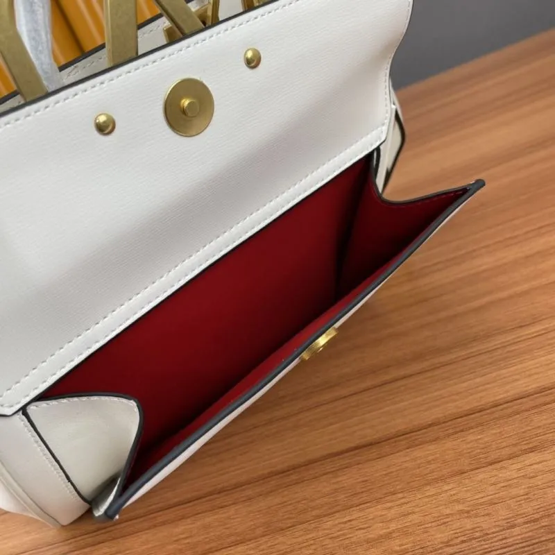 Valentino White Leather Handbag 716 - Image 8