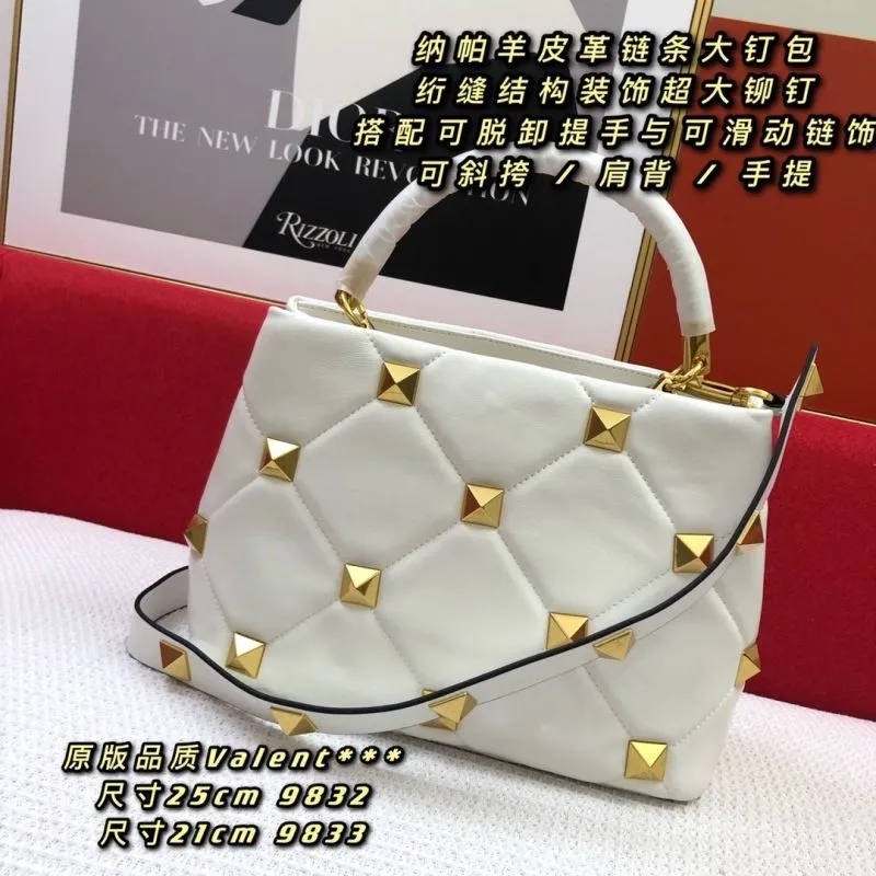 Valentino White Nappa Leather Studded Chain Handbag - Image 4