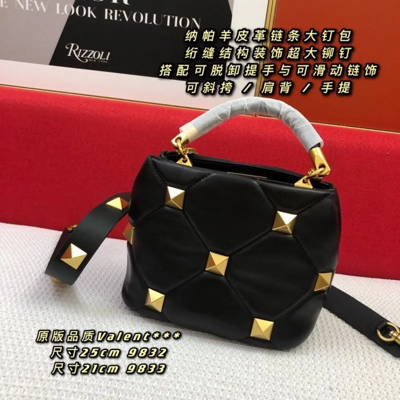 Valentino Black Leather Studded Crossbody Handbag - Image 4