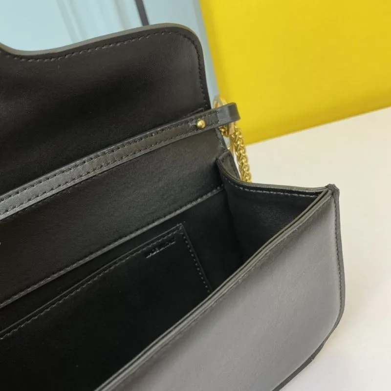 Valentino Black Leather Chain Handbag 791 - Image 8