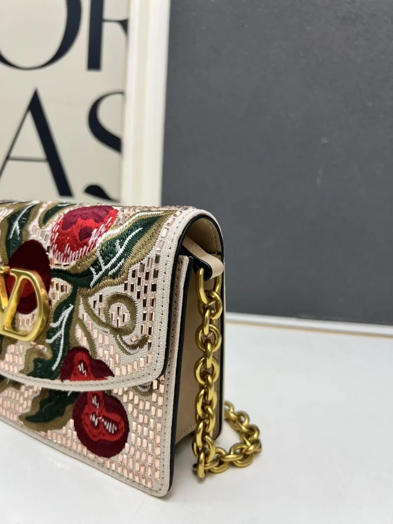 Valentino Light Pink Cherry Embroidered Chain Crossbody Bag - Image 7