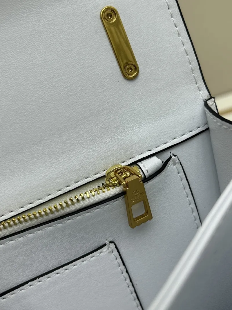 Valentino White Ostrich Leather Chain Satchel Bag - Image 8
