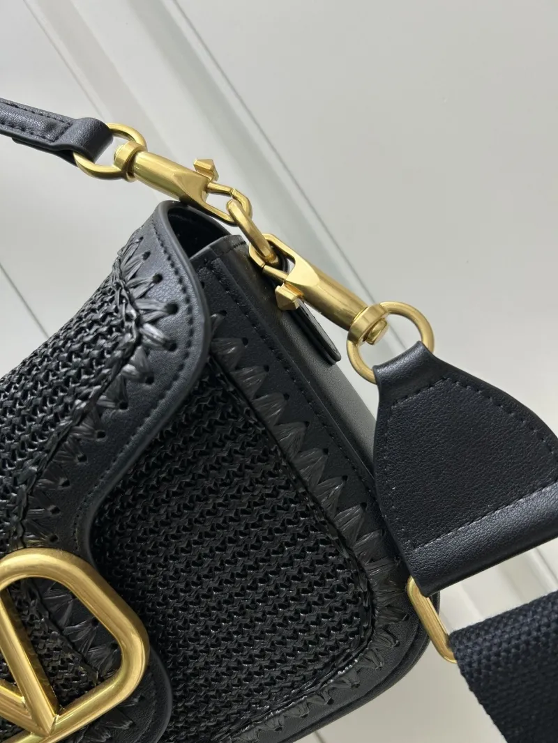 Valentino Black Satchel Bag 9891 Size 23x16x7cm - Image 4